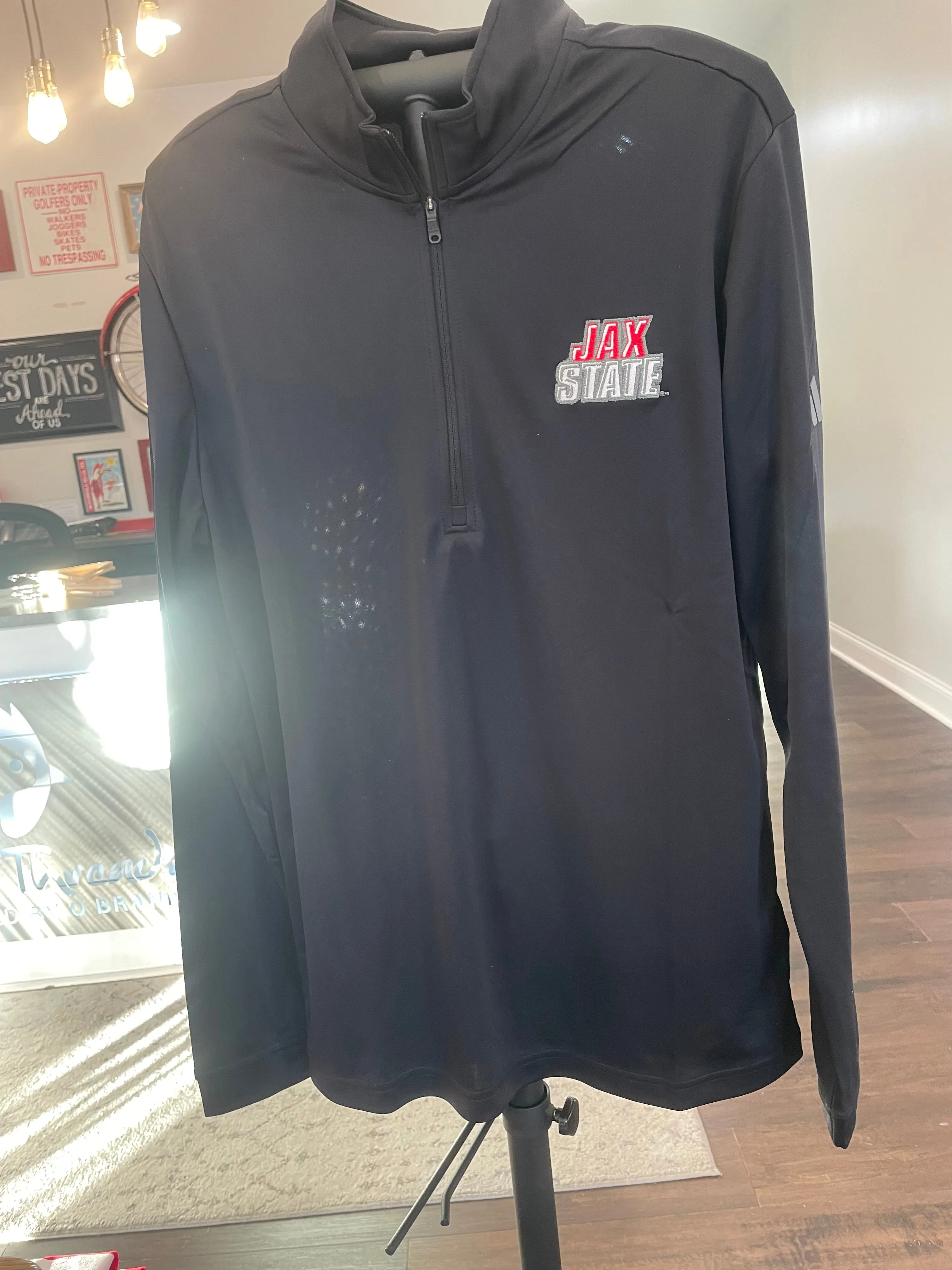 Adidas- Lightweight Quarter-Zip Pullover