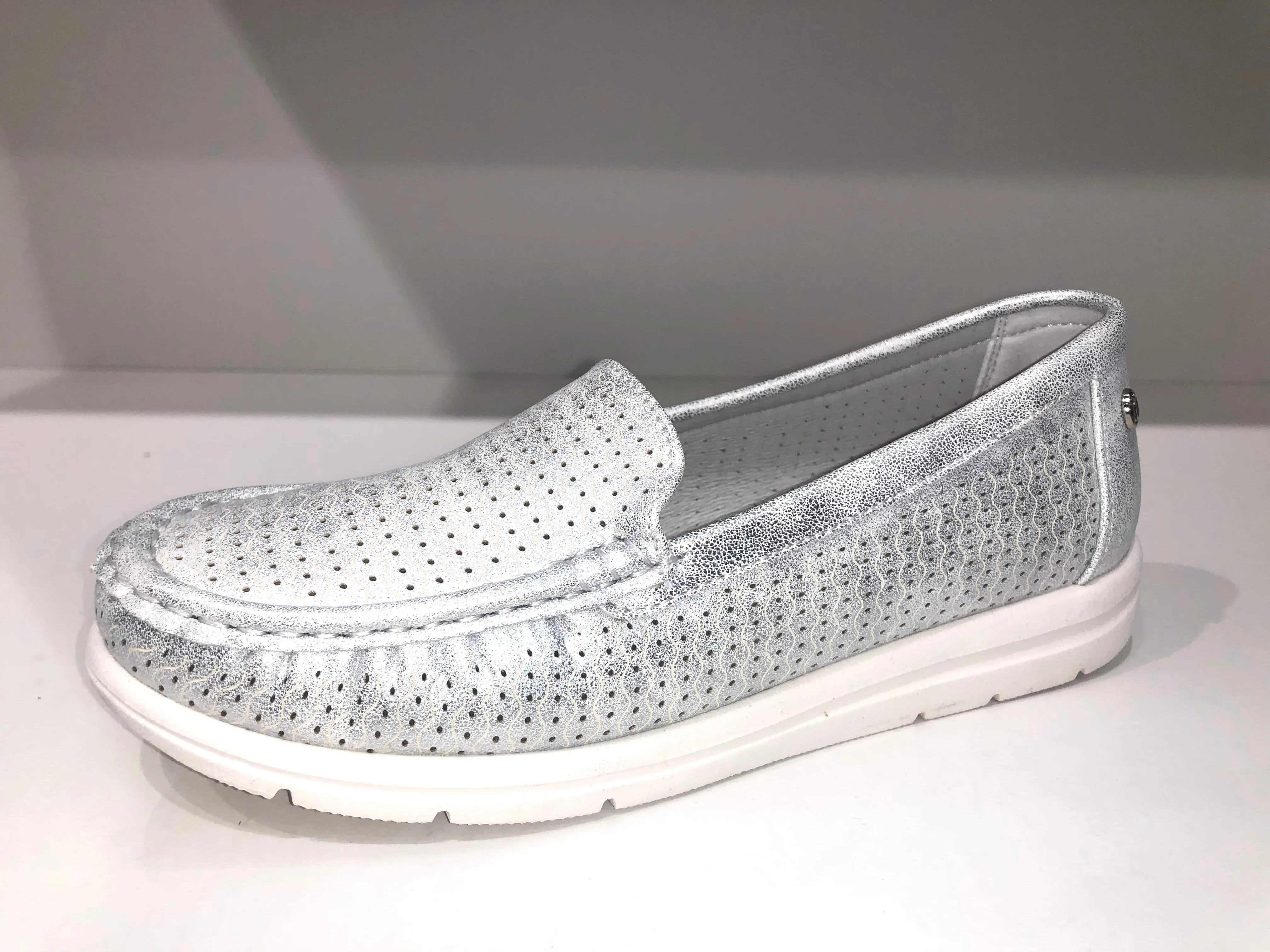 AJH26424 SILVER