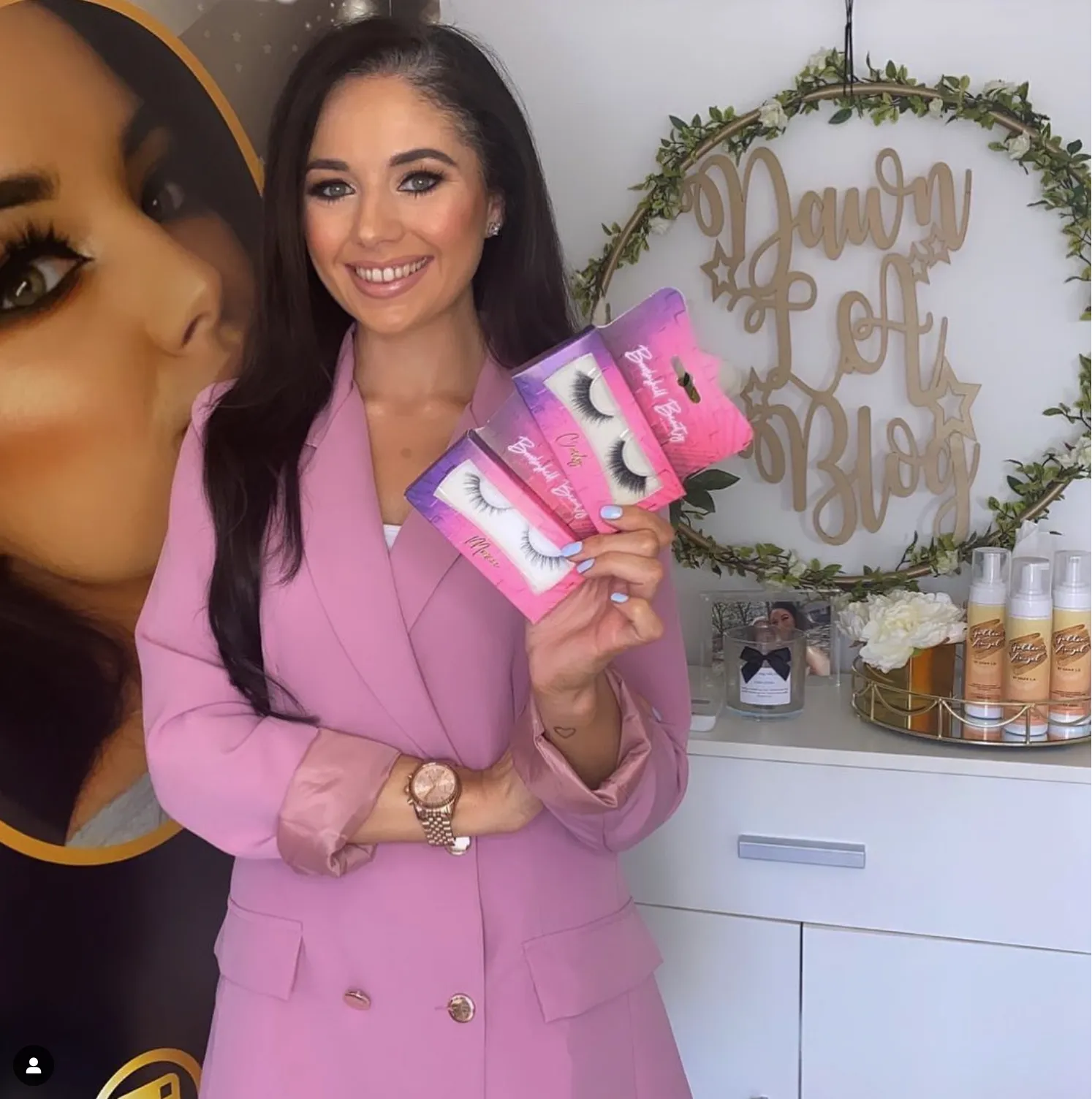 Bombshell Beauty Cosmetics - Luxury Lashes