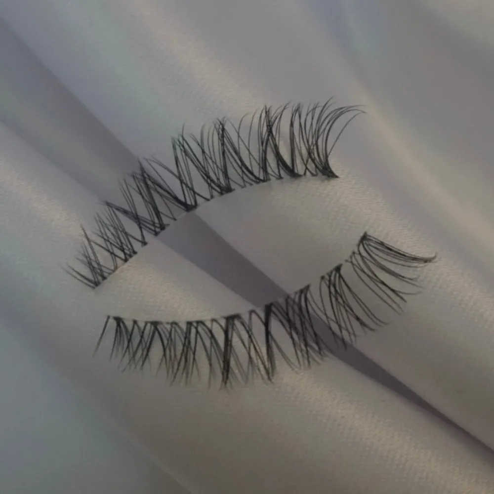Bombshell Beauty Cosmetics - Luxury Lashes