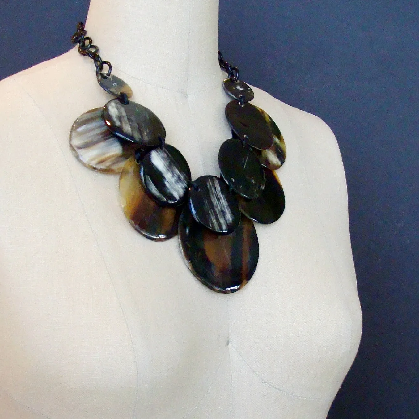 Buffalo Horn Circles Choker Necklace - Kizzie Necklace