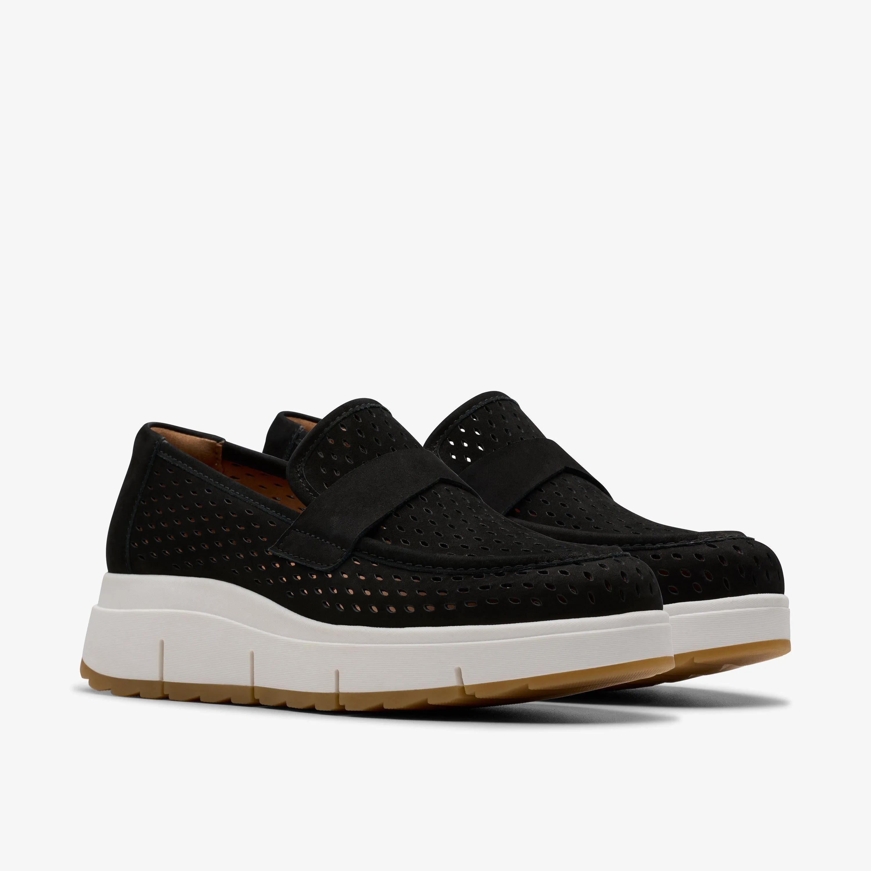 Clarks Women's Loriini Edge Black Nubuck 26181447