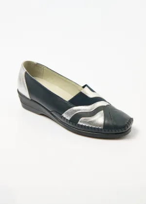 Elasticated leather loafers, comfort width