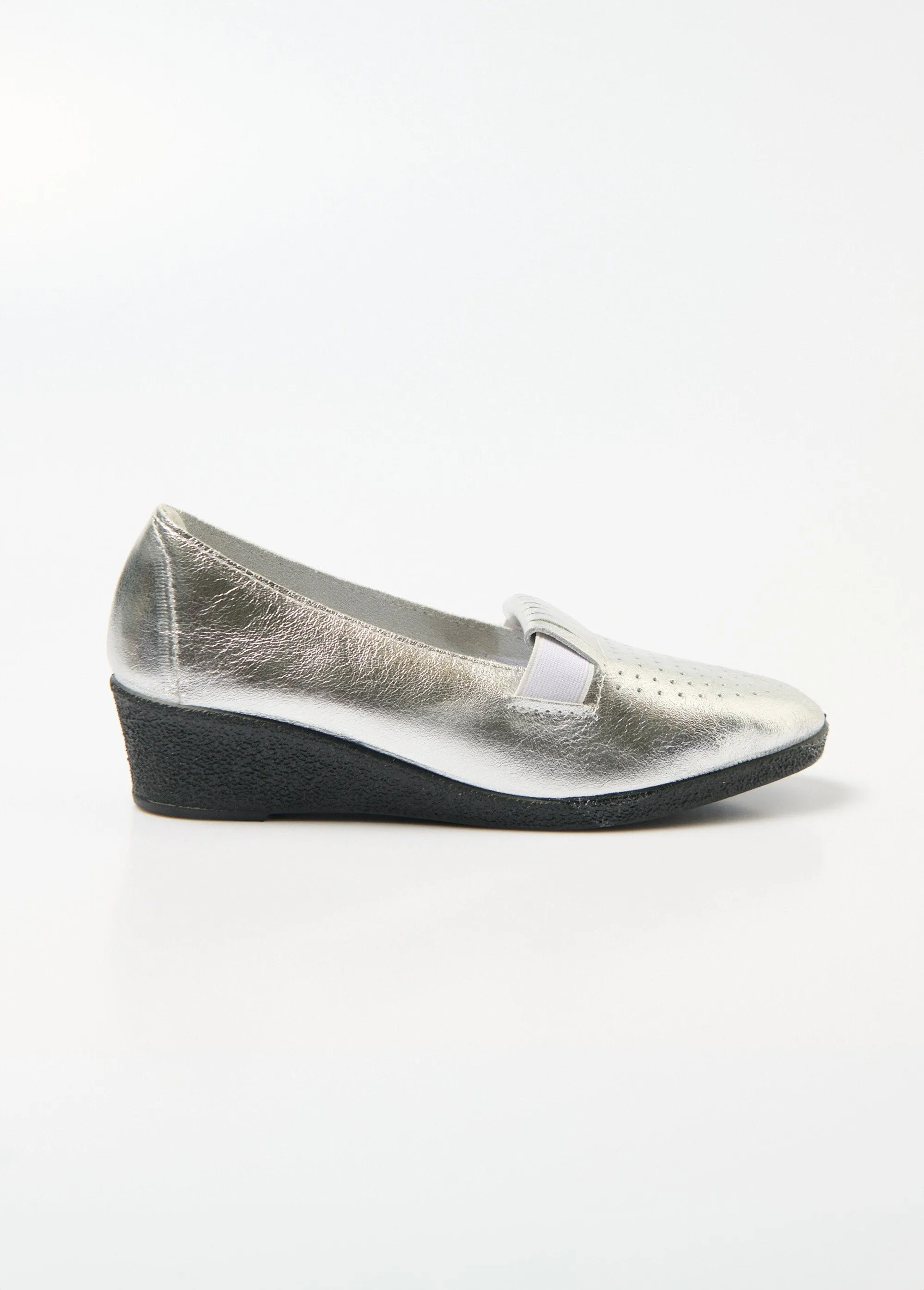 Elasticated leather wedge loafers, comfort width