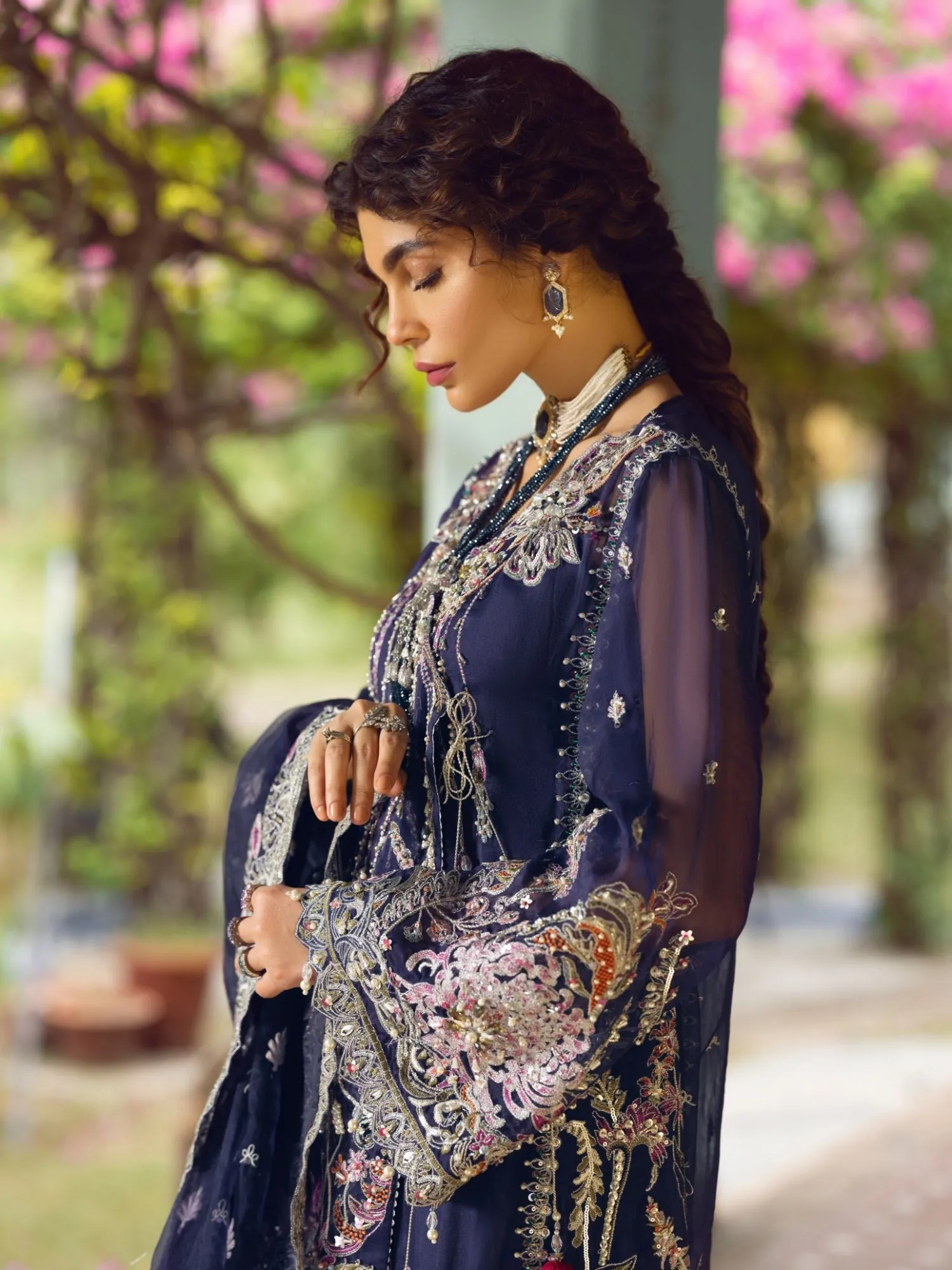 ERUM KHAN STORE | LUXURY PRET | Taskheer