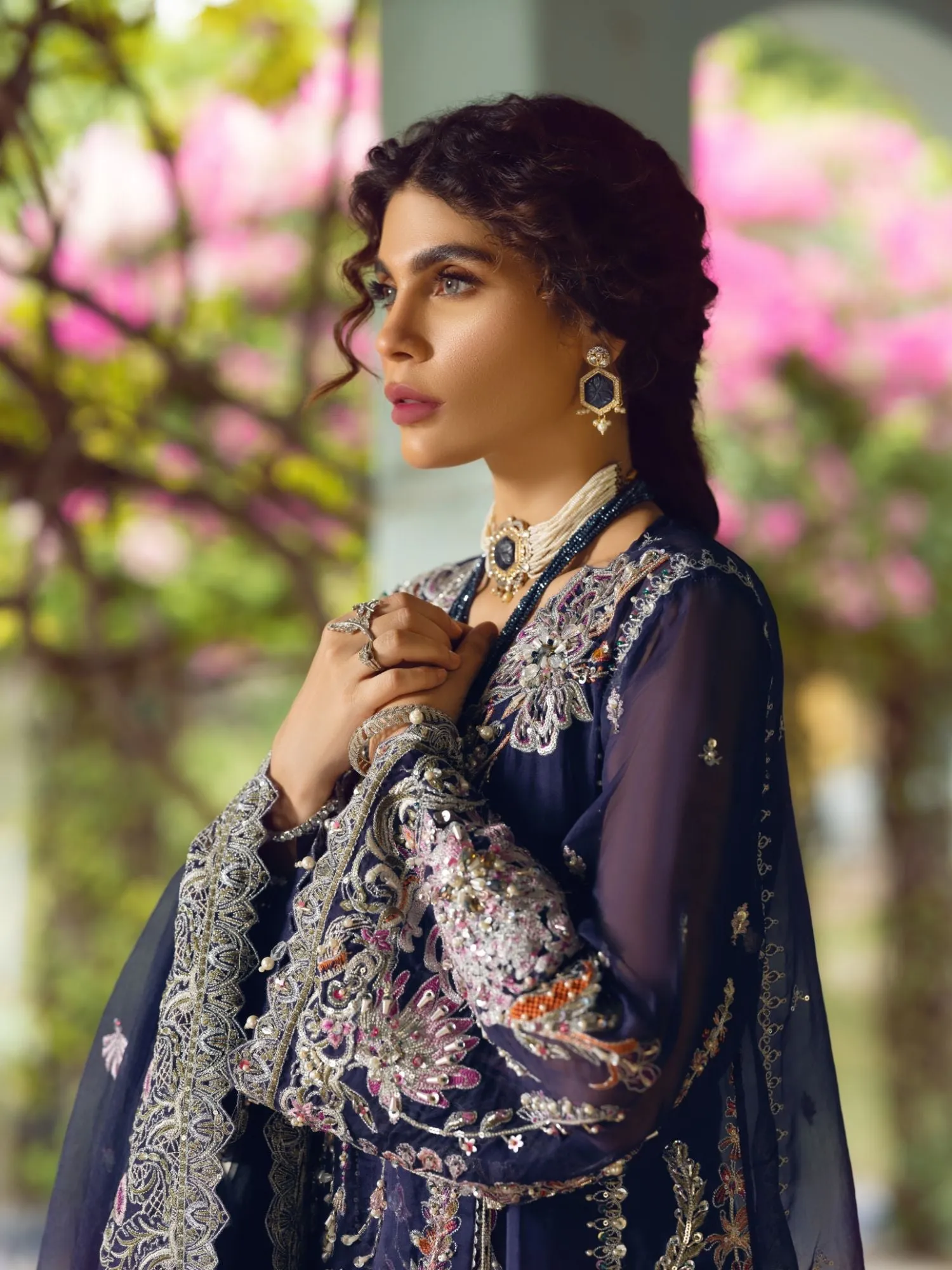 ERUM KHAN STORE | LUXURY PRET | Taskheer