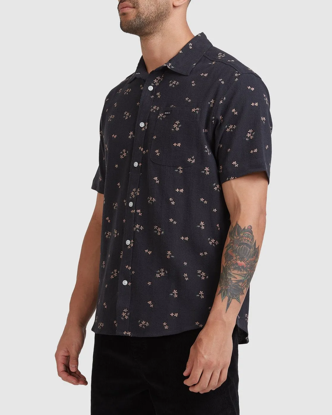 FALLING SAKURA SHORT SLEEVE SHIRT