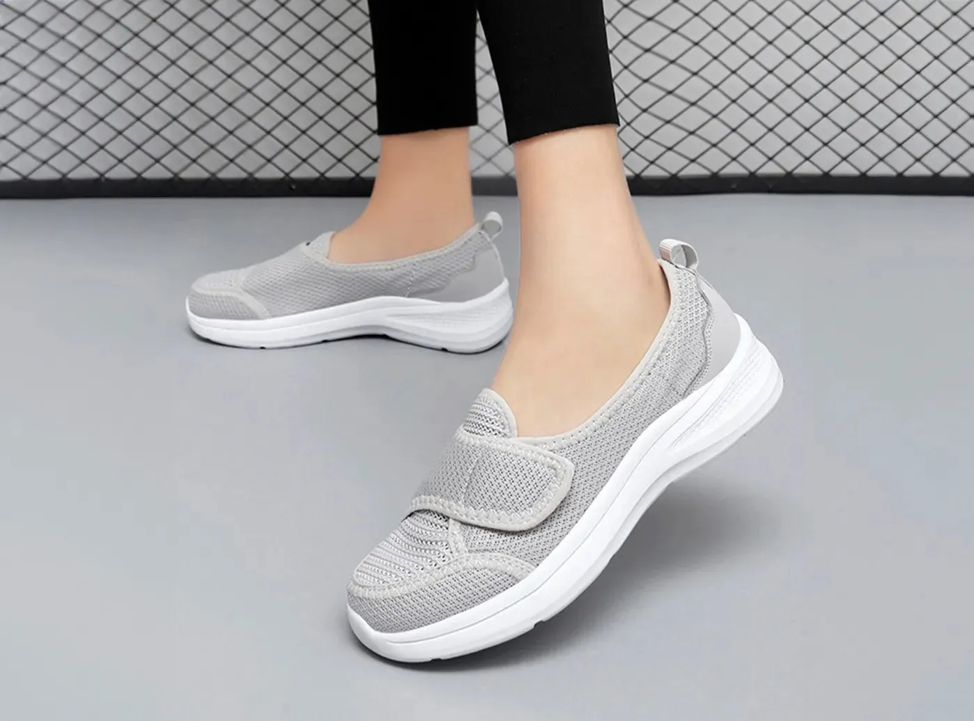 FitVille Women's Adjustable Loafers V1