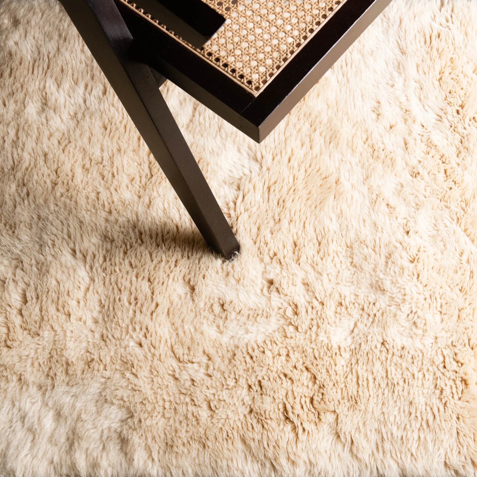 Glow Round - Luxury Shag Moroccan Rug