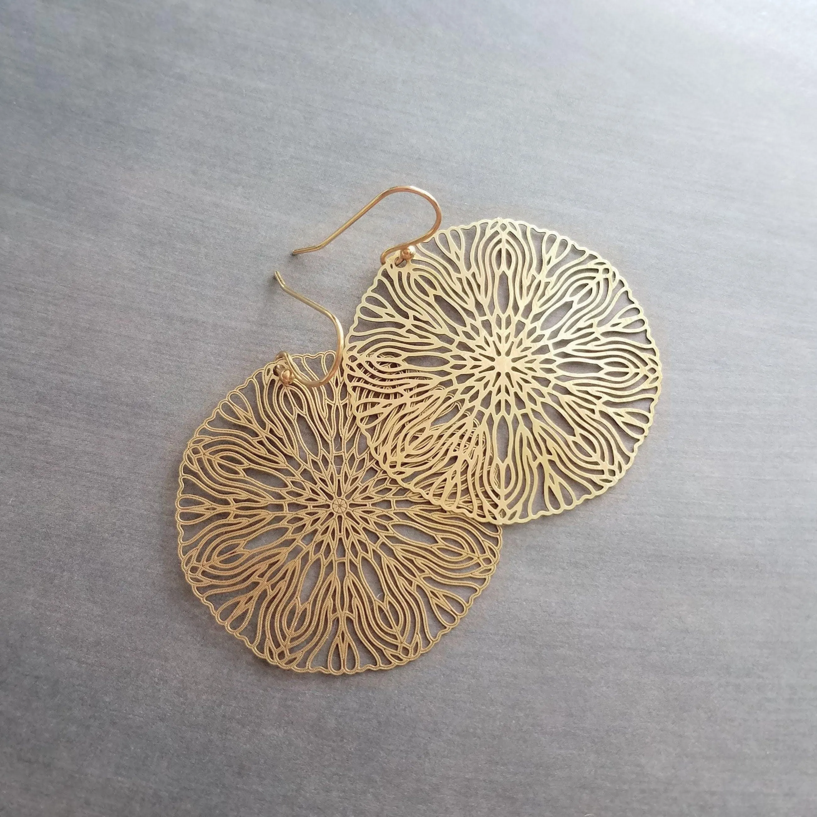 Large Gold Filigree Earrings, round gold earrings, thin earrings, cut out earrings, big earrings, floral earrings, big lightweight medallion
