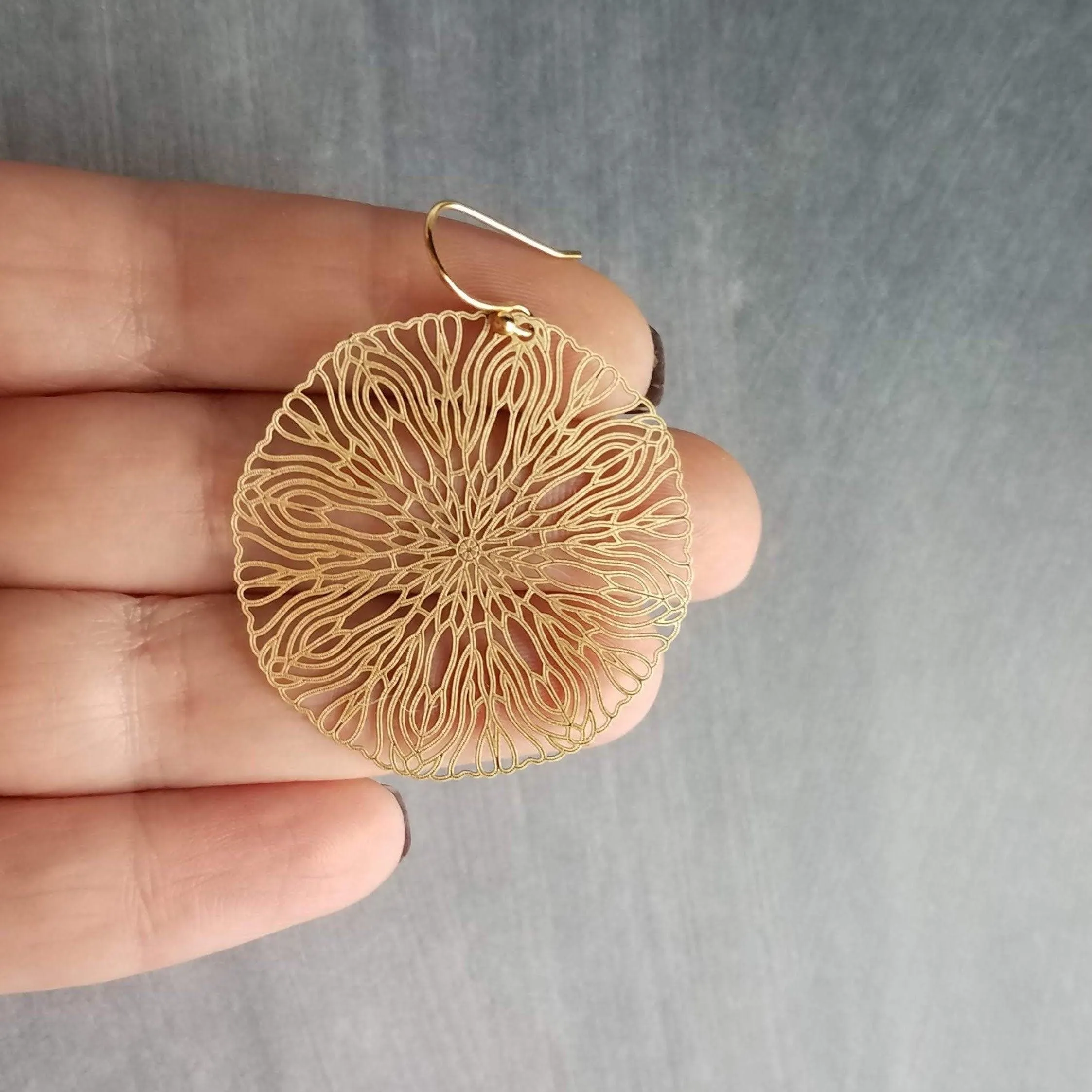Large Gold Filigree Earrings, round gold earrings, thin earrings, cut out earrings, big earrings, floral earrings, big lightweight medallion