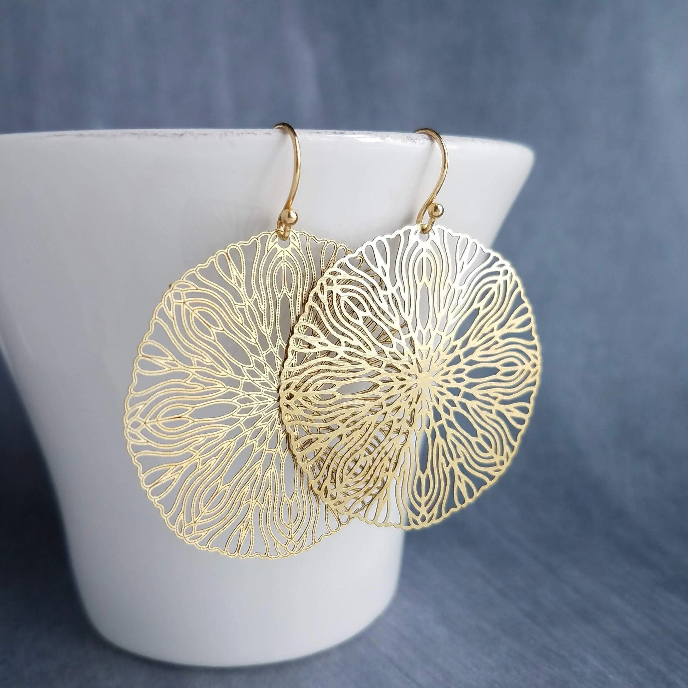Large Gold Filigree Earrings, round gold earrings, thin earrings, cut out earrings, big earrings, floral earrings, big lightweight medallion