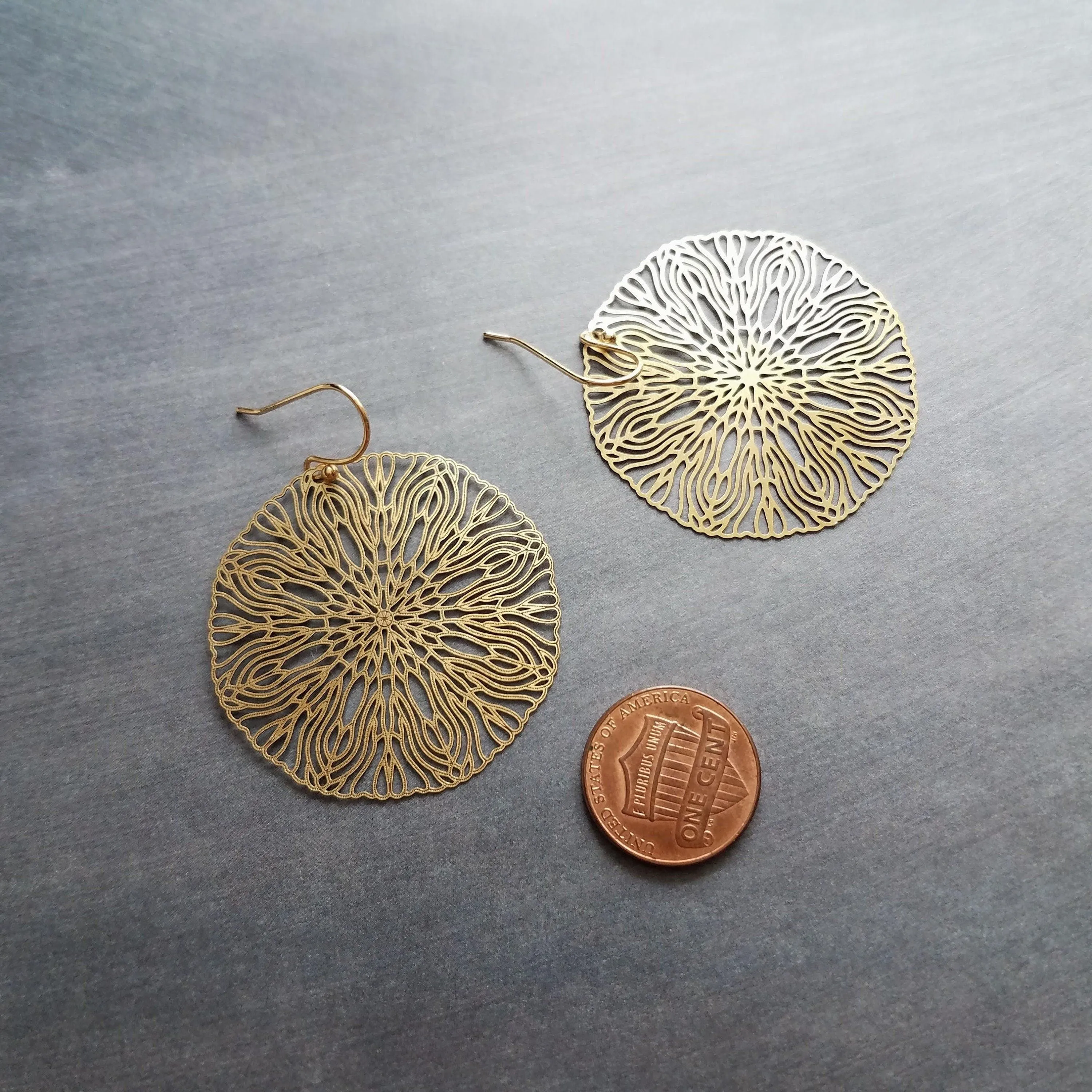 Large Gold Filigree Earrings, round gold earrings, thin earrings, cut out earrings, big earrings, floral earrings, big lightweight medallion