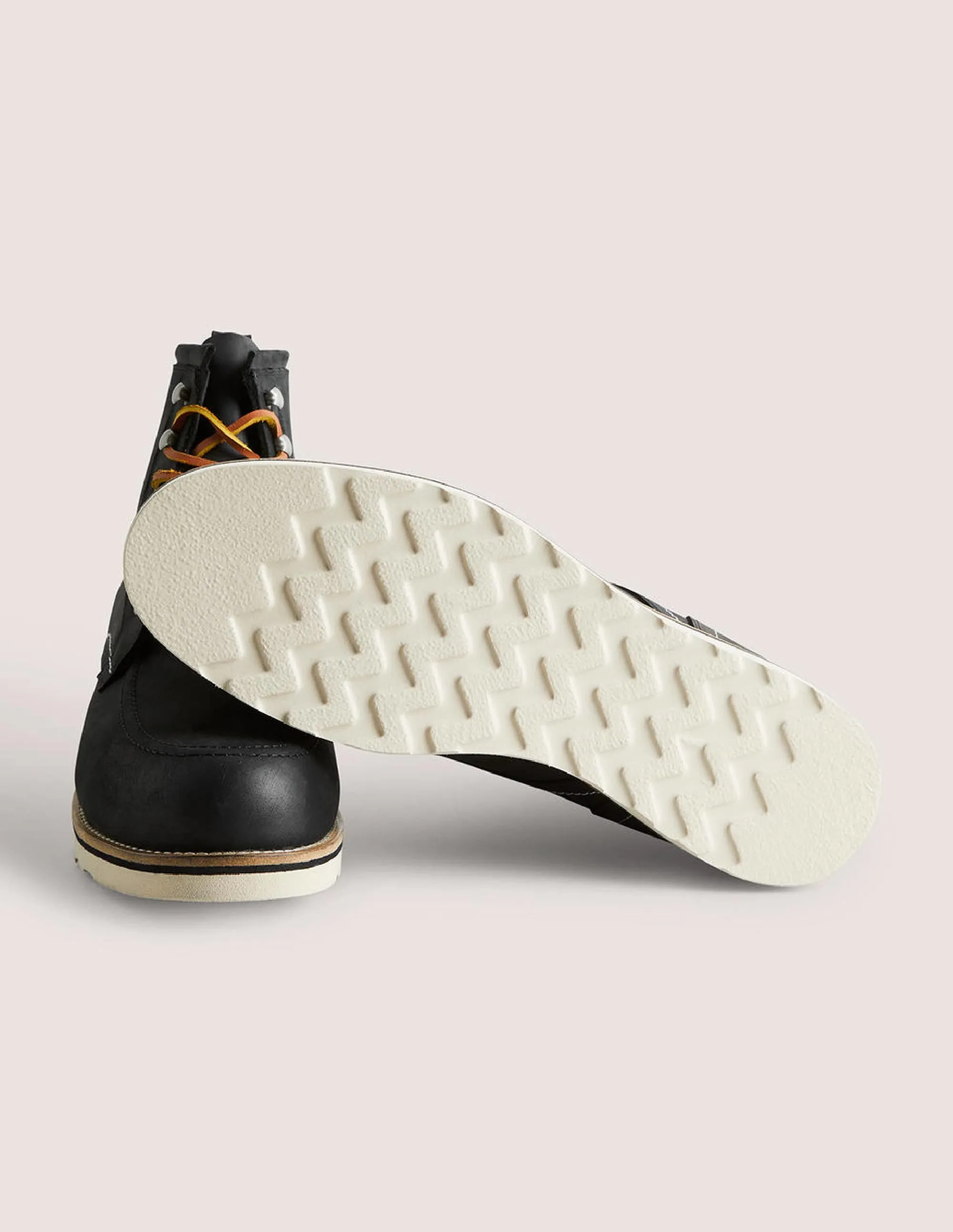 Leather Chukka Boots-Black