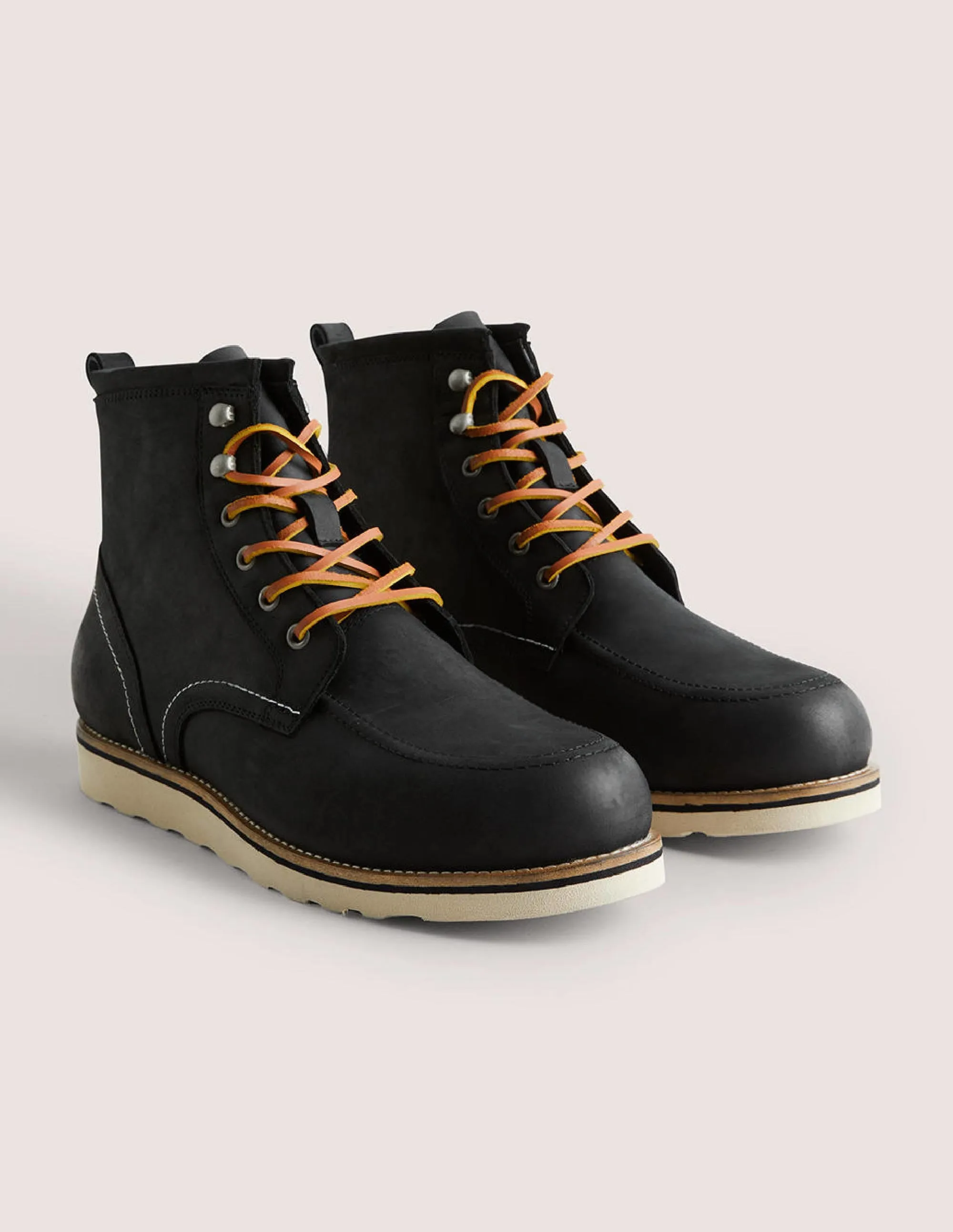 Leather Chukka Boots-Black