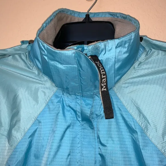 Marmot Light Blue Two Tone Lightweight Jacket XS
