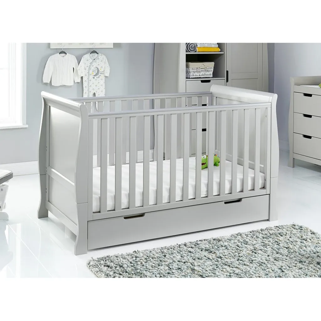 OBABY Stamford Classic Cot Bed & Breathable Mattress - Warm Grey