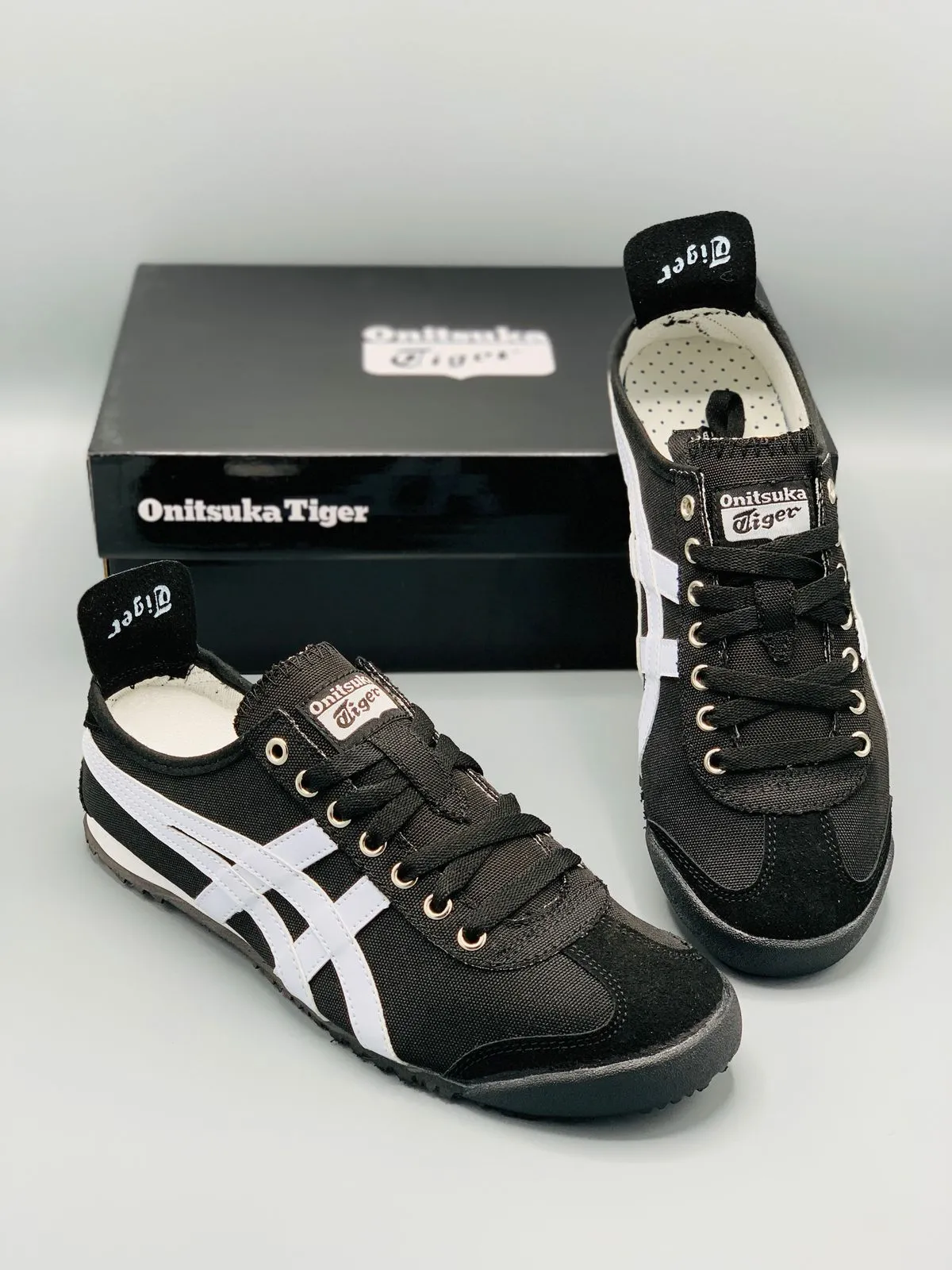 Onitsuka Tiger Mexico 66