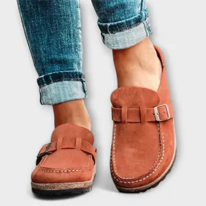 Orthopedic women's moccasins with decorative buckle
