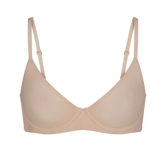 SKIMS Fits Everybody Unlined Demi Bra Size:38DDD Onyx