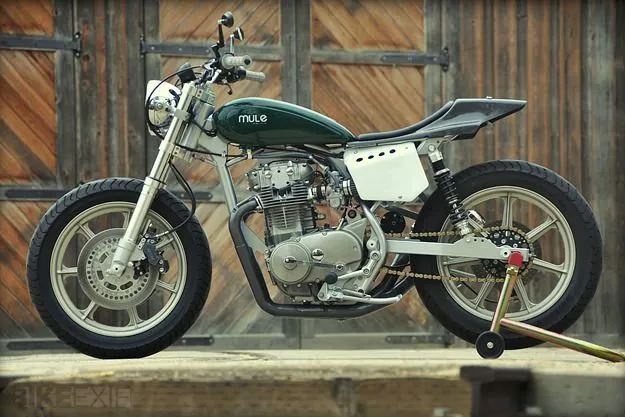 STREET TRACKER SEAT   EXTRA SEAT PANEL