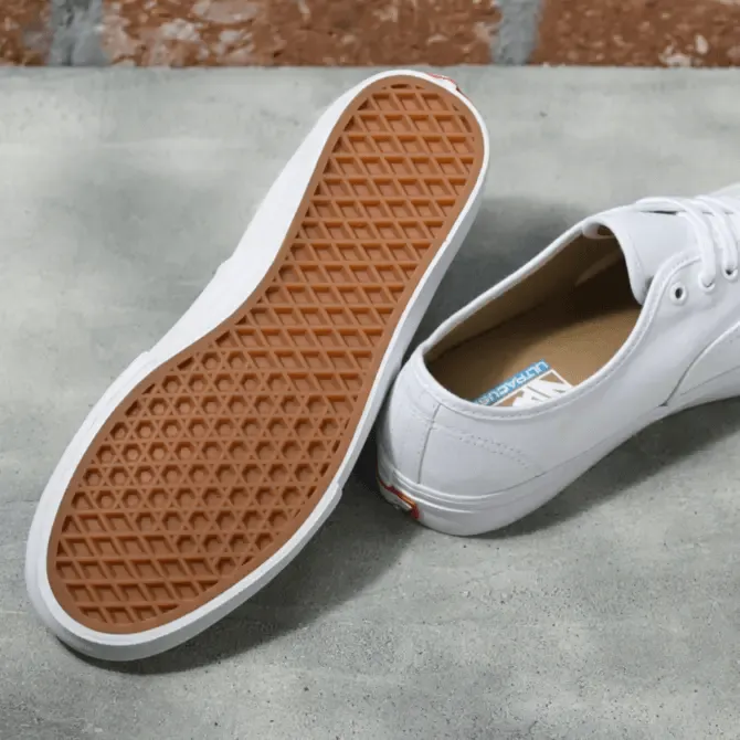 VANS MN AUTHENTIC PRO