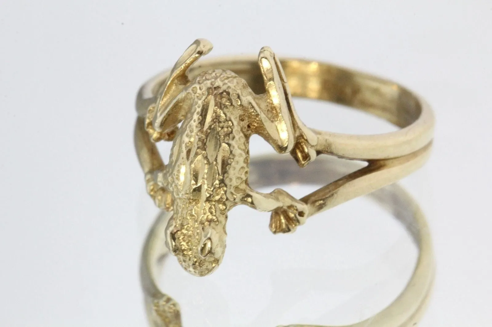 Vintage 14K Gold Figural Cute Baby Frog / Toad Sturdy Ring